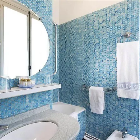 De Suez Hotel 3*
