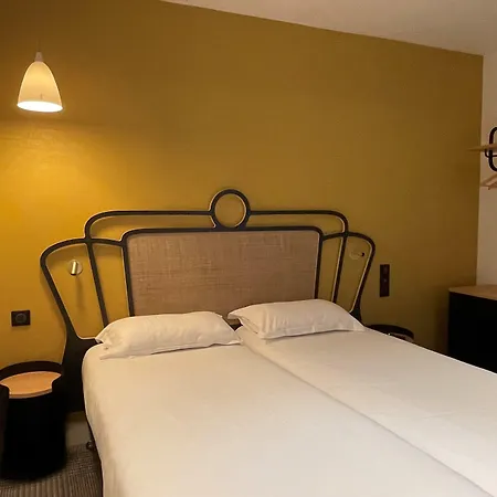 فندق دي سويس 3*