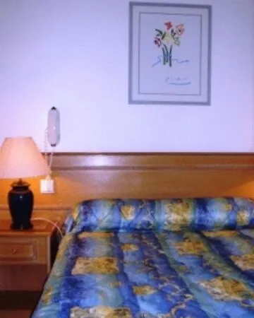 De Suez Hotel 3*