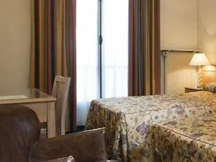 De Suez Hotel 3*