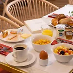 De Suez Hotel 3*